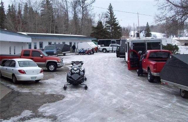 winter parkinglot02